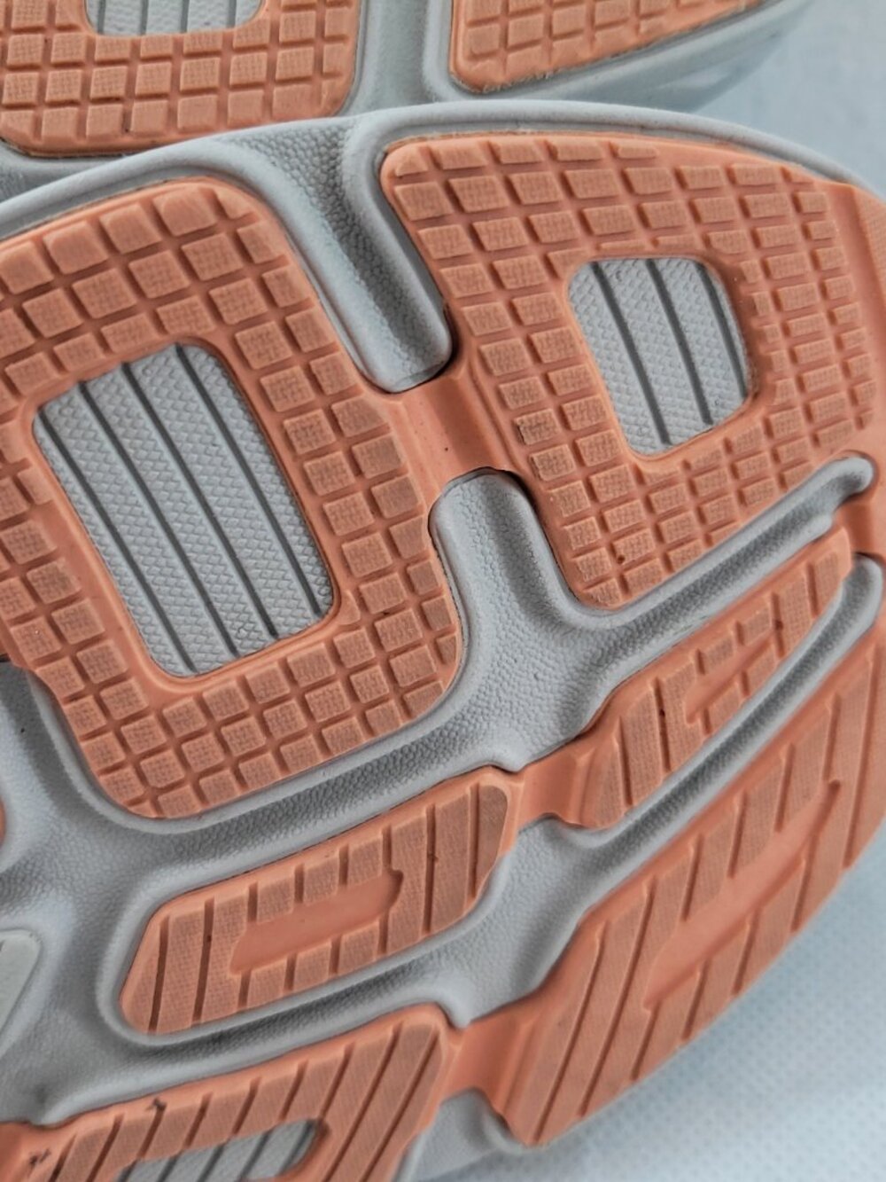 Hoka One One Bondi 7 Running Shoes Womens 11 Gray Orange Sneakers Sharkskin - Picture 14 of 14